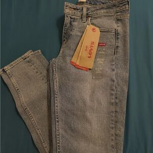 🔥 Levi's Altered 711 skinny’s 💘